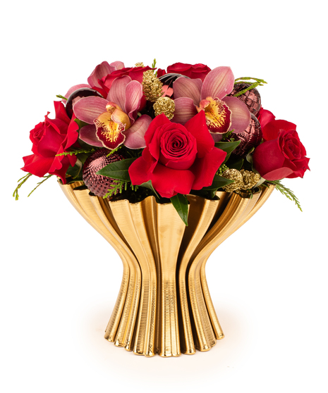 Golden Elegance Holiday Centerpiece