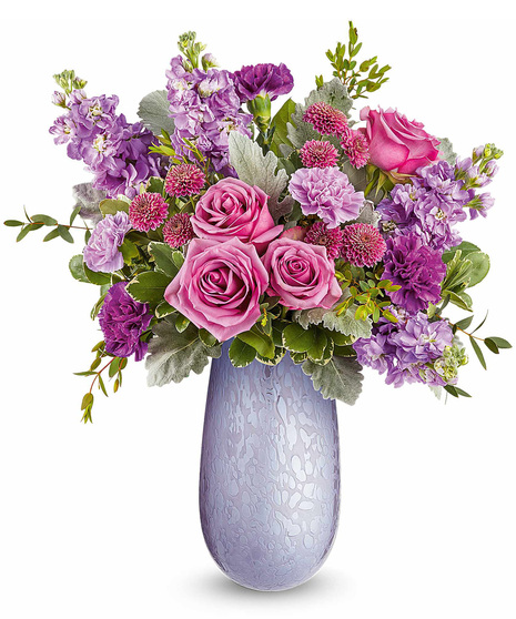 Mother's Day arrangement designed in Vivi Keepsake.