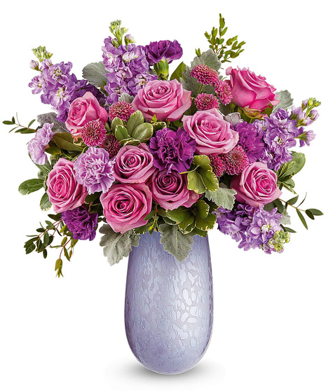 Mother's Day arrangement designed in Vivi Keepsake.